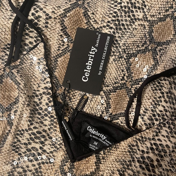 Celebrity snakeskin sequin romper - Picture 4 of 4